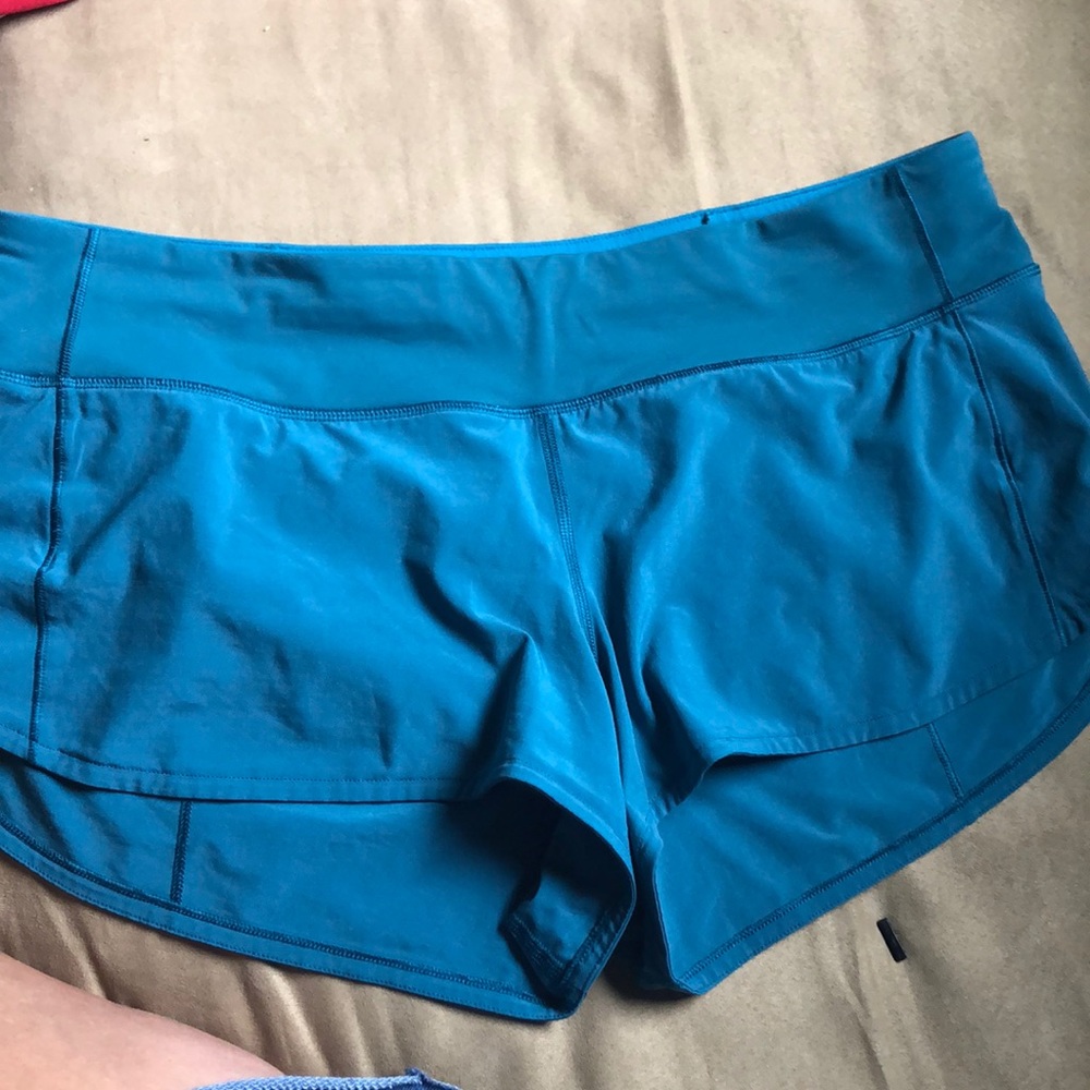 Lululemon shorts teal 10 2.5”inseam